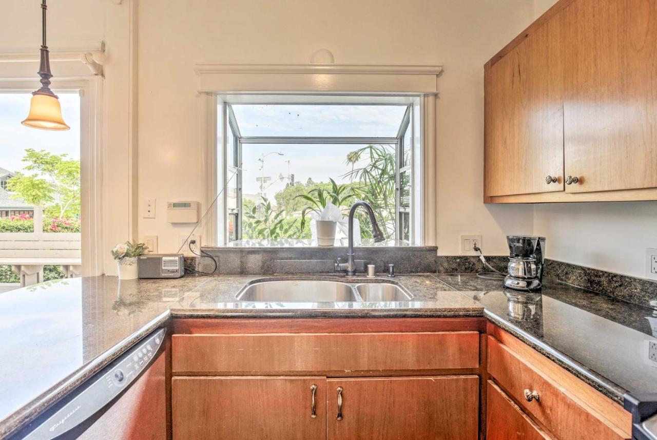 With Deck And Yard - 2 Blocks To Bay! San Diego